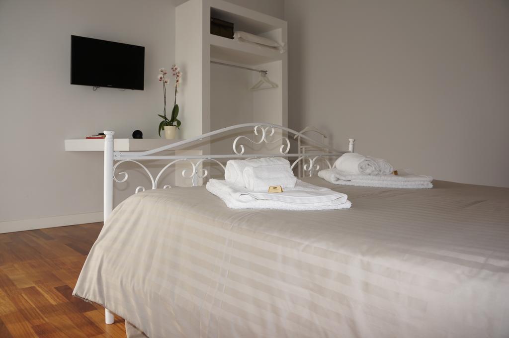 크로토네 Lullymia B&B 객실 사진