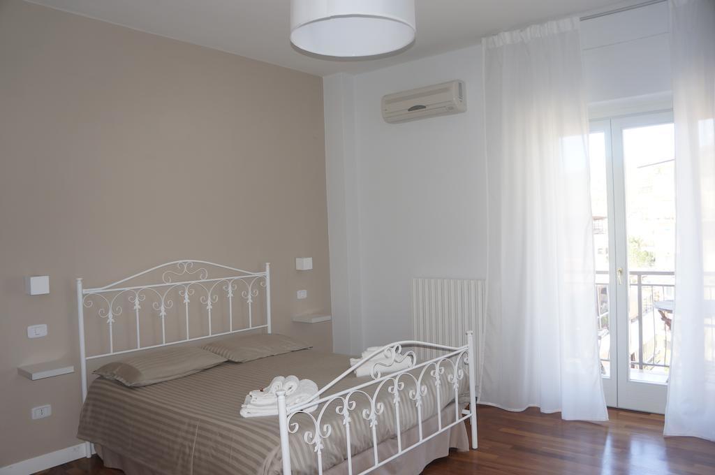 크로토네 Lullymia B&B 객실 사진